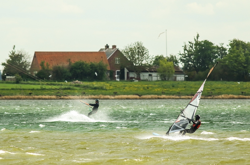 Kitesurfing windsurfing Alrø