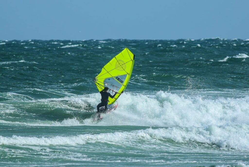 Windsurfing Hanstholm Cold Hawaii cutback