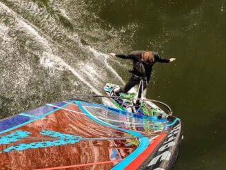 nohands windsurfing Anders e. Rasmussen