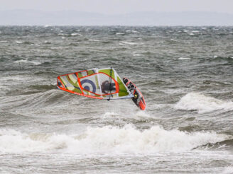 Saksild Strand windsurfing